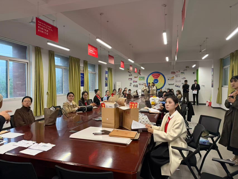 微信图片_20251026123401_8_2 微信图片_20251026123401_8_2